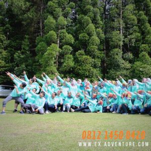 Tempat Outing dan Team Building di Cikole Lembang Bandung-9-Bloom (18)